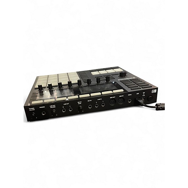Used Native Instruments Maschine MKIII MIDI Controller