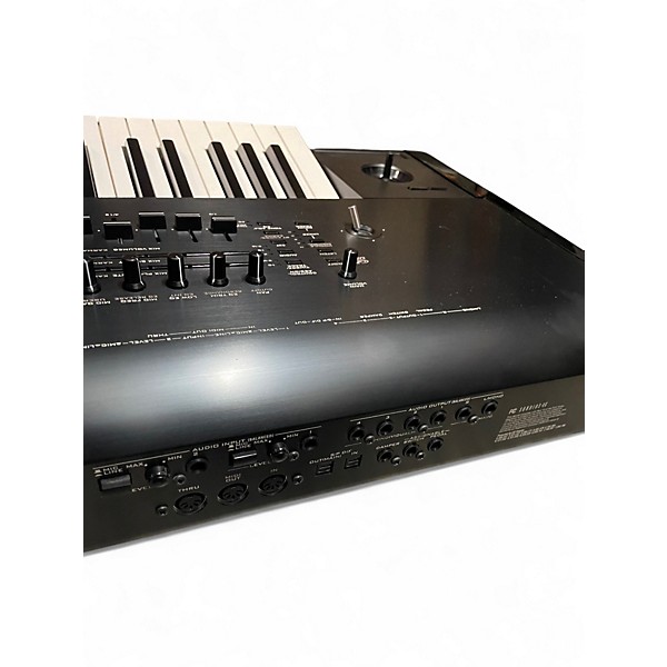 Used KORG KRONOS 3 73 Keyboard Workstation