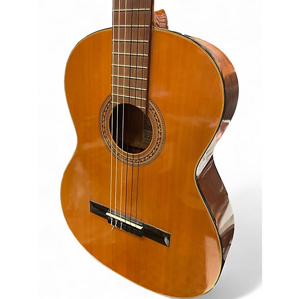 Used Takamine G126 Antique Natural Classical Acoustic Guitar