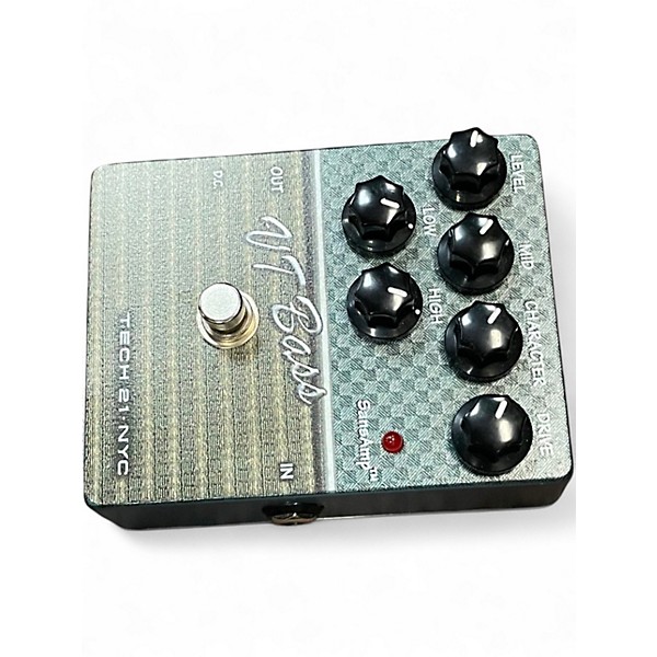 Used Tech 21 CSVTB.2 Sansamp Character Series VT Bass Bass Effect Pedal