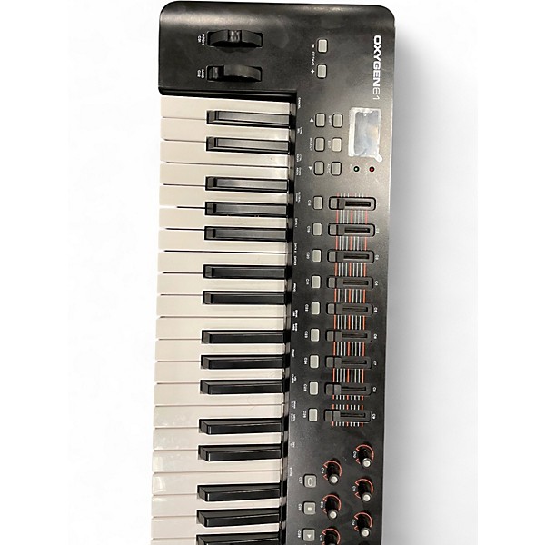 Used M-Audio Oxygen 61 Key MIDI Controller