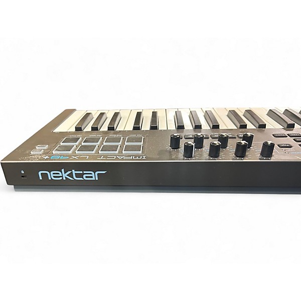 Used Nektar IMPACT LX49+