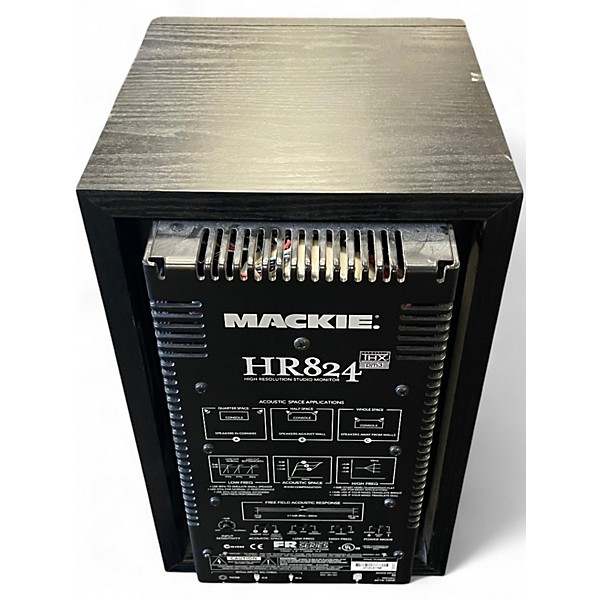 Used Mackie HR824 Pair Powered Monitor