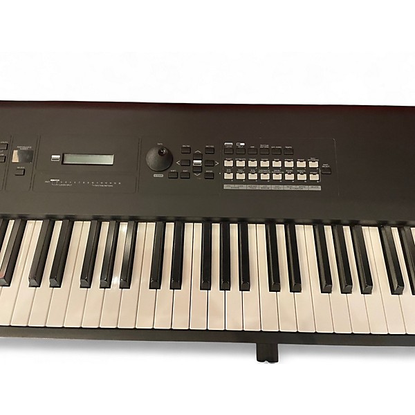 Used Yamaha MX88BK Synthesizer