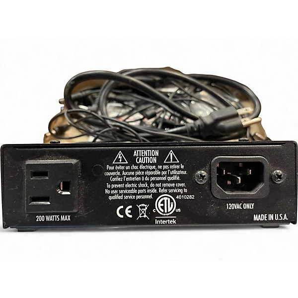Used Voodoo Lab Pedal Power 2+ Power Supply