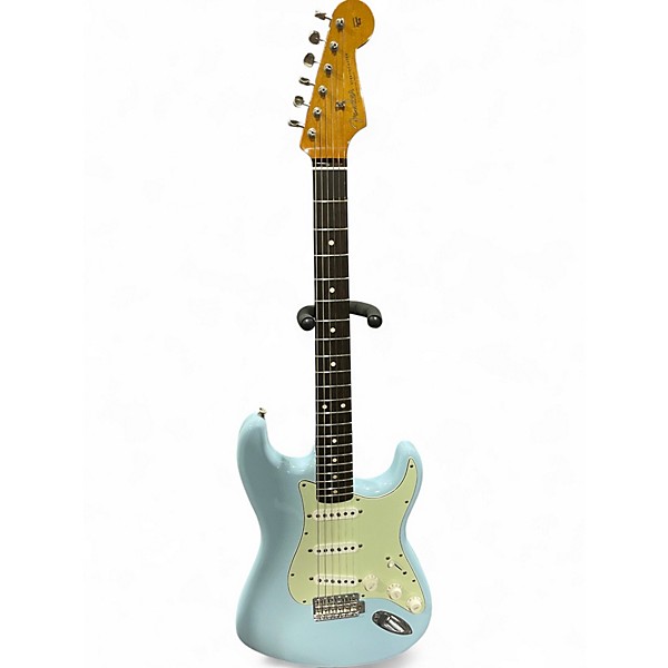 Used 2025 Fender Vintera 60s Stratocaster Daphne Blue Solid Body Electric Guitar