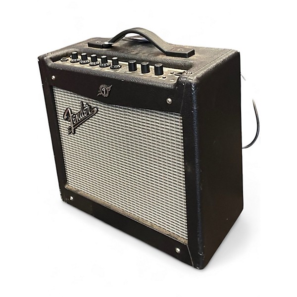 Used Fender Mustang I V2 20W 1X8 Guitar Combo Amp