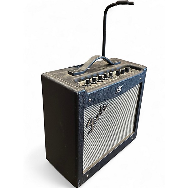Used Fender Mustang I V2 20W 1X8 Guitar Combo Amp