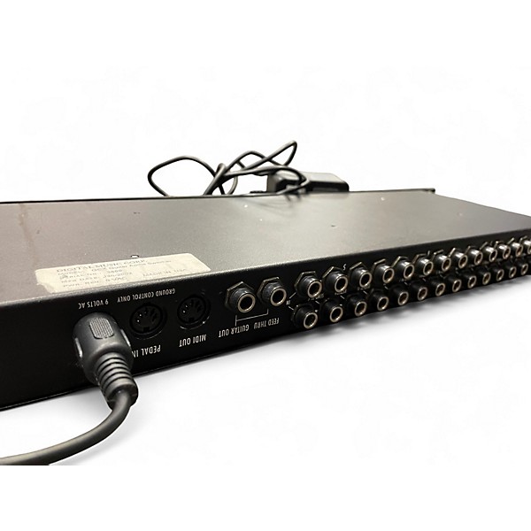 Used Digital Music Corp. GCX guitar Audio Switcher  Audio Converter