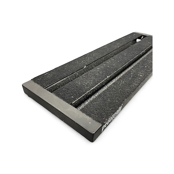 Used Pedaltrain METRO Pedal Board