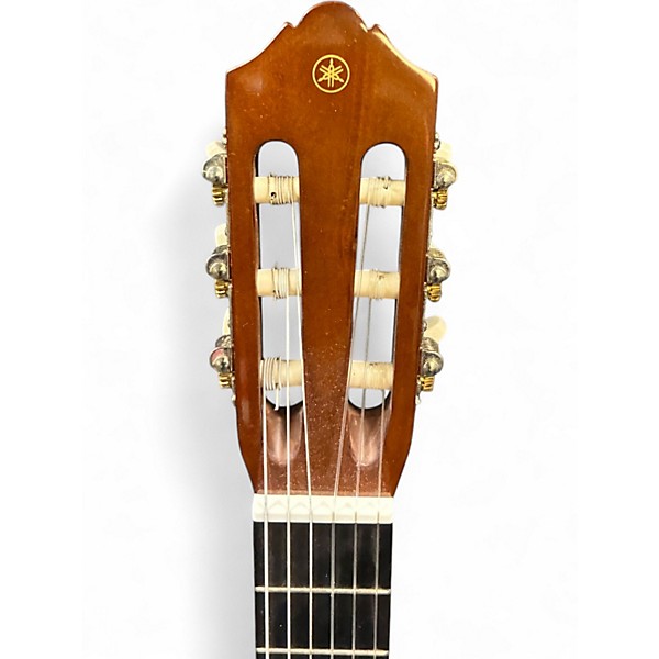 Used Yamaha C40 Natural Classical Acoustic Guitar