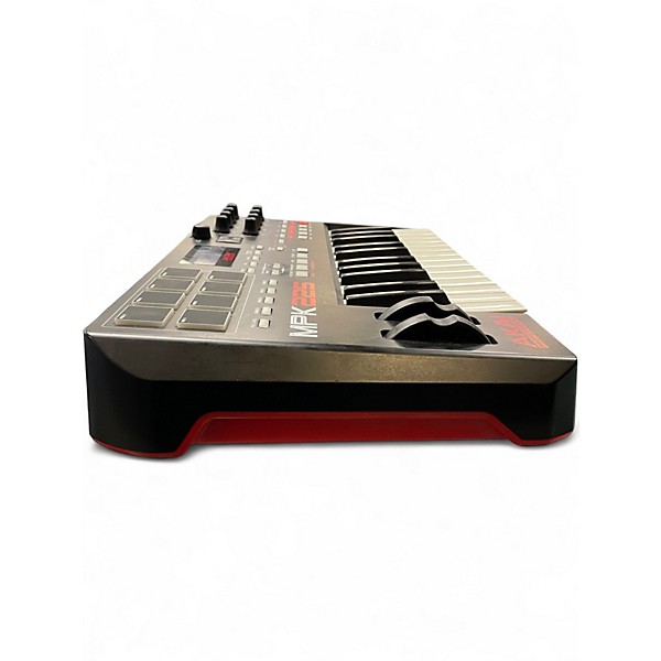 Used Akai Professional MPK225 25-Key MIDI Controller