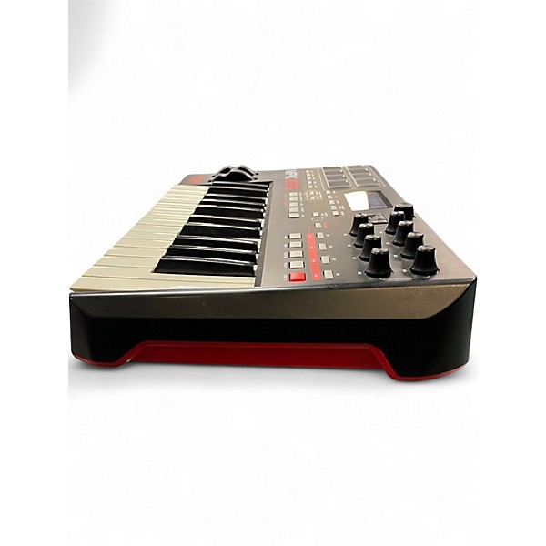 Used Akai Professional MPK225 25-Key MIDI Controller