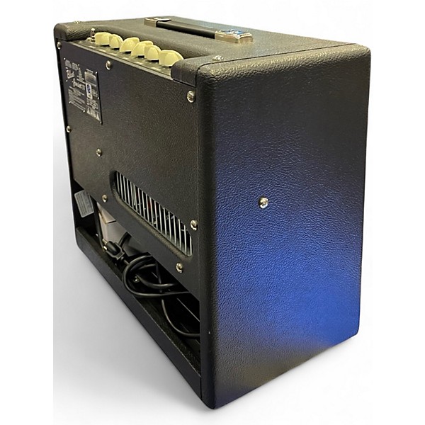 Used Fender Blues Junior IV 15W 1x12 Tube Guitar Combo Amp