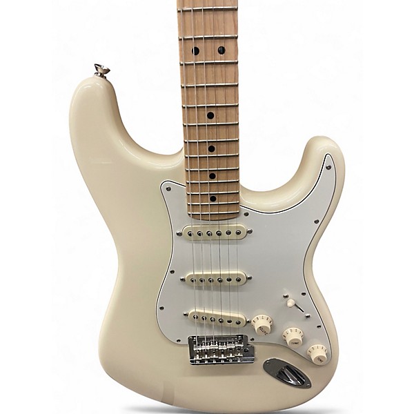 Used Fender American Professional Stratocaster SSS Olympic White Solid Body Electric Guitar