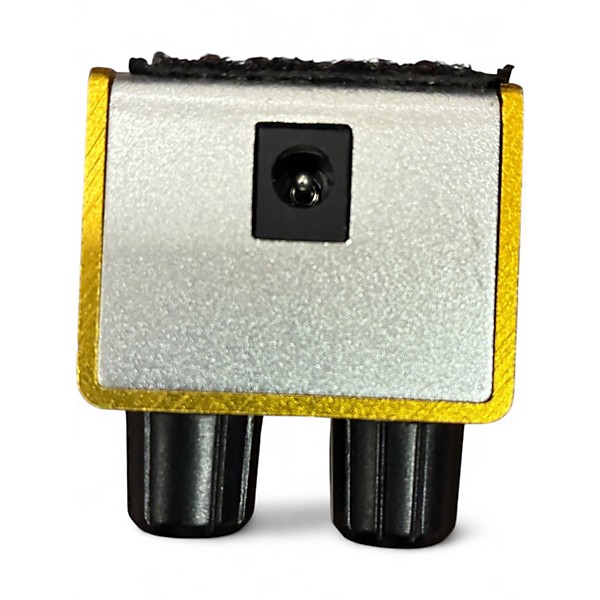 Used Saphue tremolo Effect Pedal