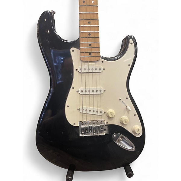 Used Starcaster by Fender Stratocaster Black Solid Body Electric Guitar