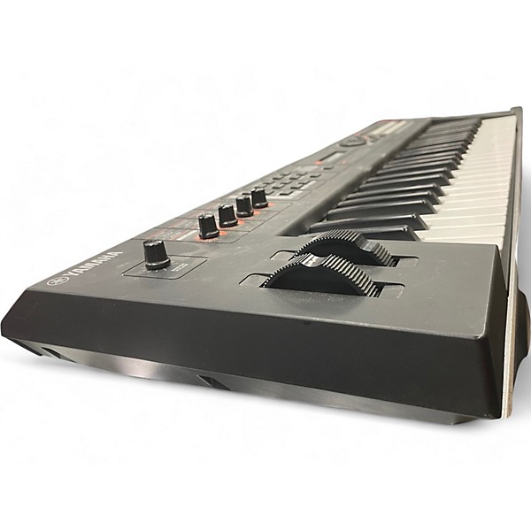 Used Yamaha MX49 49 Key Keyboard Workstation