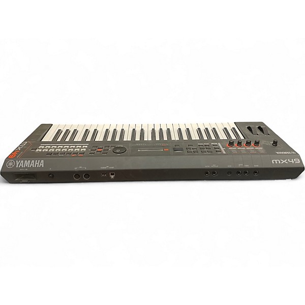 Used Yamaha MX49 49 Key Keyboard Workstation