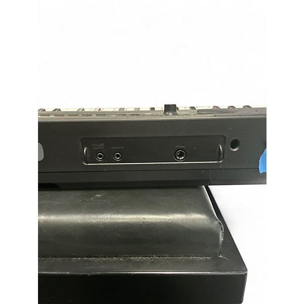 Used Casio CTS410 Portable Keyboard