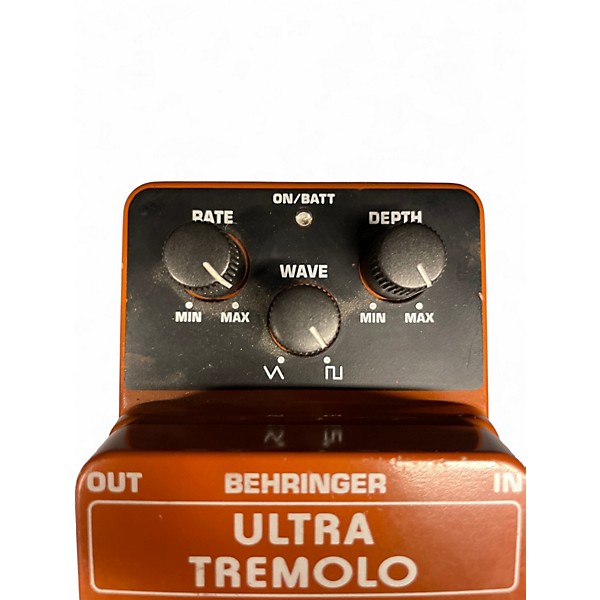 Used Behringer UT100 ULTRA TREMOLO Effect Pedal
