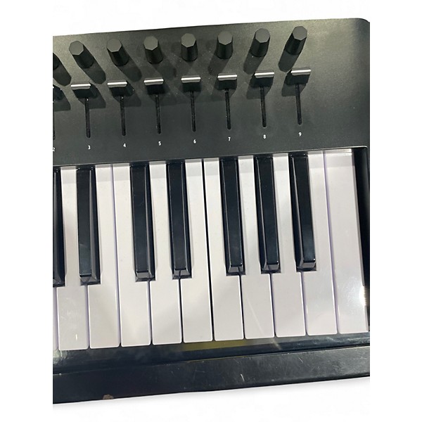 Used Arturia Keylab Essential 61 MIDI Controller
