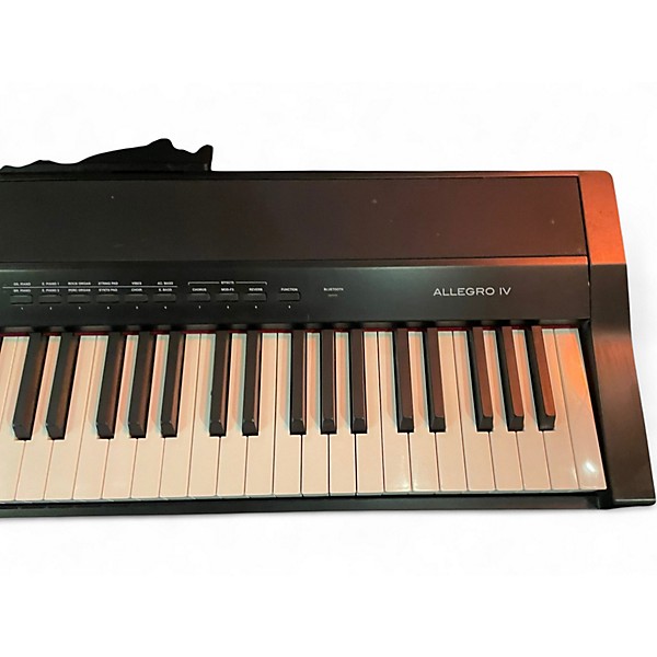 Used Williams Allegro IV 88 Key Digital Piano