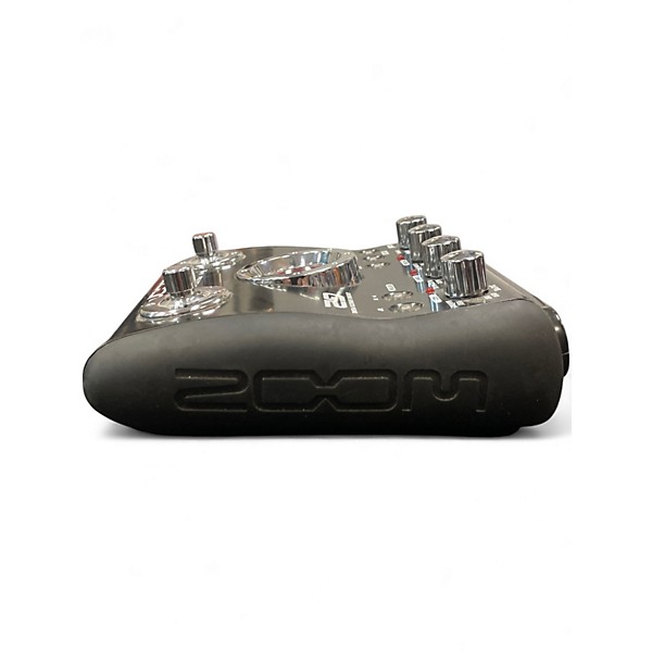 Used Zoom G2 Effect Processor