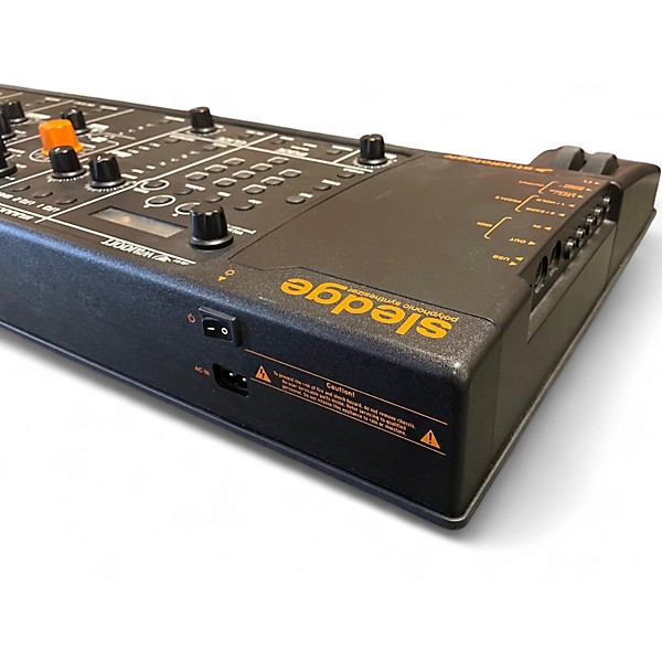 Used Studiologic sledge Synthesizer