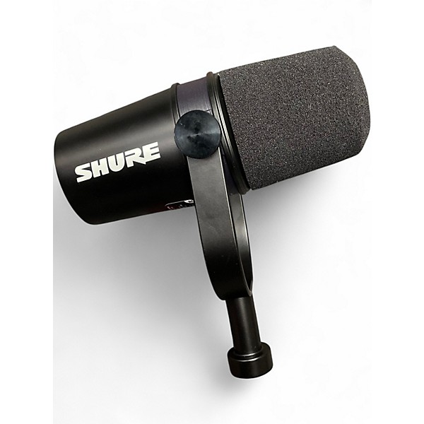 Used Shure MV7X Dynamic Microphone