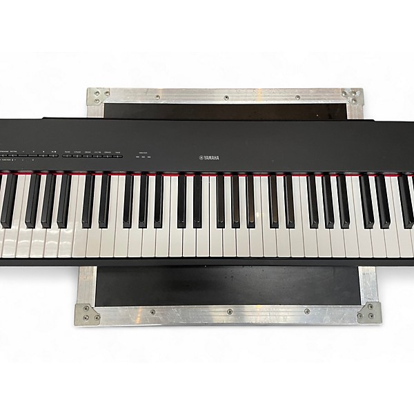 Used Yamaha P-225 Stage Piano