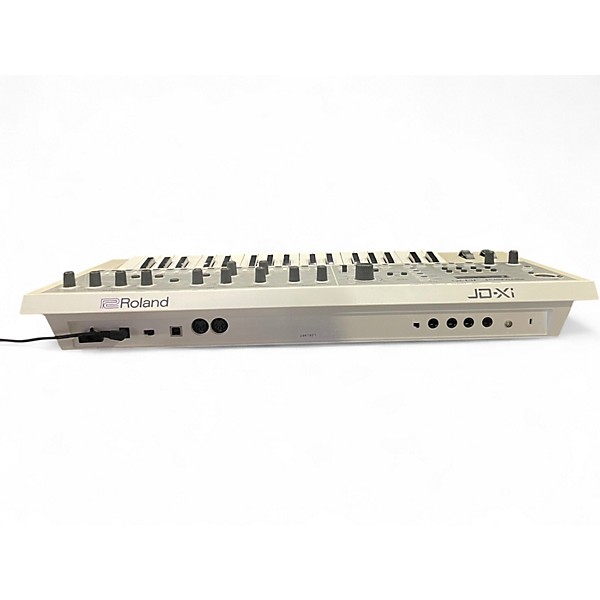 Used Roland JDXI Synthesizer