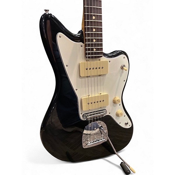 Used 2025 Fender PLAYER II JAZZMASTER Black Solid Body Electric Guitar