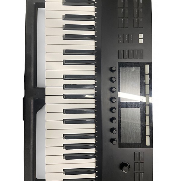 Used Native Instruments Komplete Kontrol S49 MK2 MIDI Controller