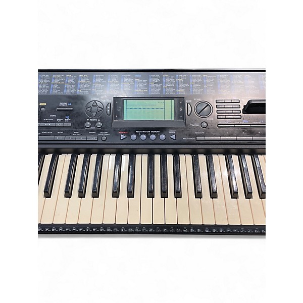 Used Yamaha PSR320 61 Key Portable Keyboard