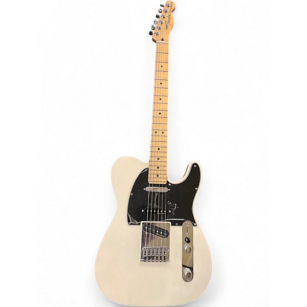 Used Fender Standard Stratocaster Arctic White Solid Body Electric Guitar