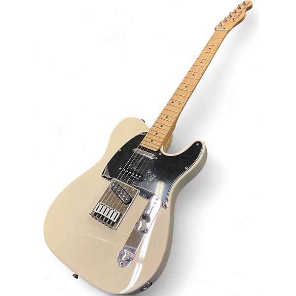 Used Fender Standard Stratocaster Arctic White Solid Body Electric Guitar