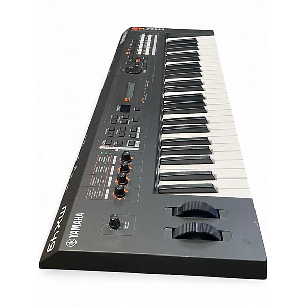 Used Yamaha MX49 49 Key Keyboard Workstation