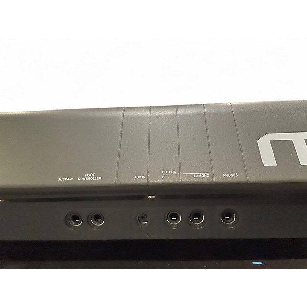 Used Yamaha MX88BK Synthesizer