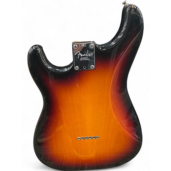Used Fender USA SUB SONIC BARITONE STRATOCASER 3 TONE SUNBURST 3 Tone Sunburst Baritone Guitars