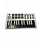 Used Akai Professional MPK Mini MIDI Controller thumbnail