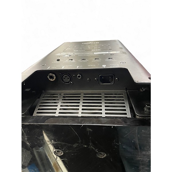 Used Mackie HR824 MKII Pair Powered Monitor