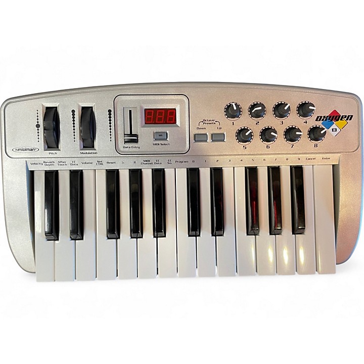 Used Midiman Oxygen 8 MIDI Controller | Guitar Center