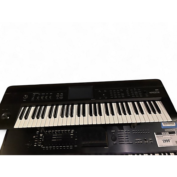Used KORG Krome 61 Key Keyboard Workstation
