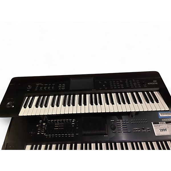 Used KORG Krome 61 Key Keyboard Workstation