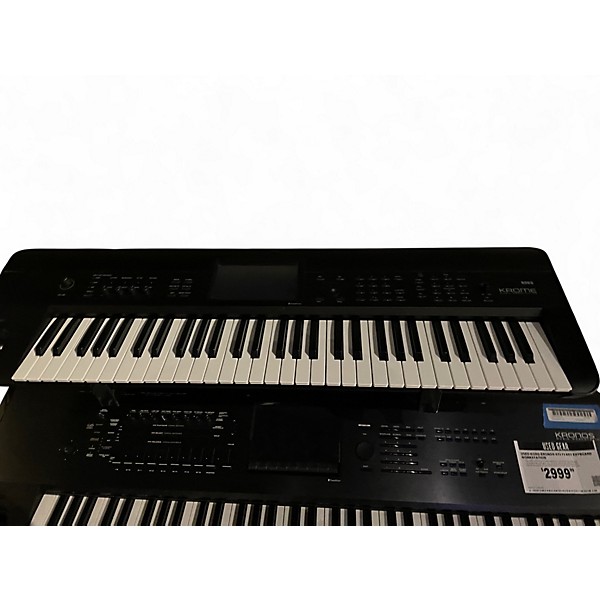 Used KORG Krome 61 Key Keyboard Workstation