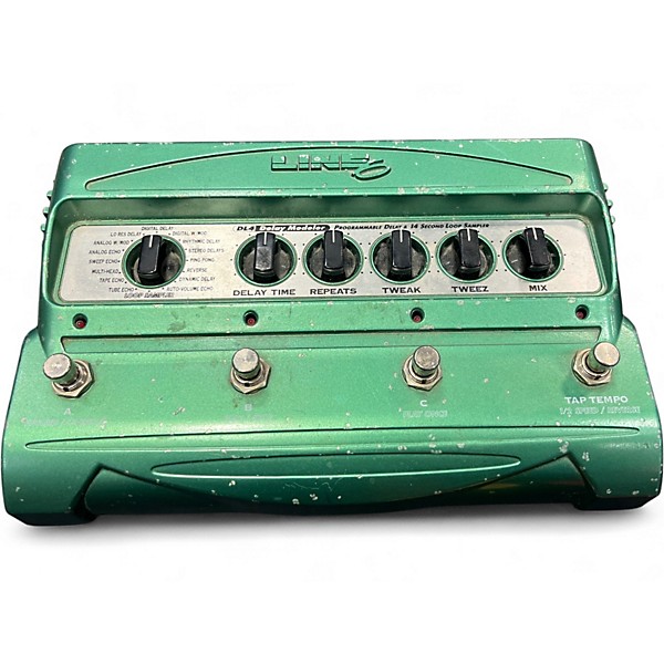 Used Line 6 DL4 Delay Modeler Effect Pedal