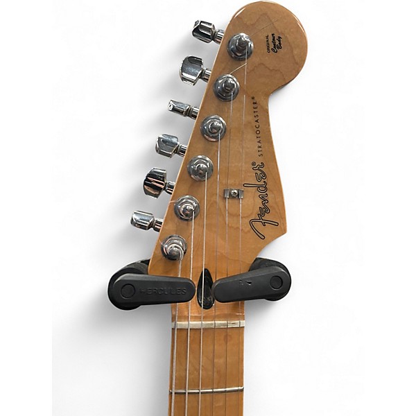 Used Fender Limited Edition Player Stratocaster Seafoam Pearl Solid Body Electric Guitar