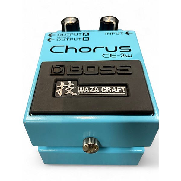 Used BOSS CHORUS CE-2W Effect Pedal