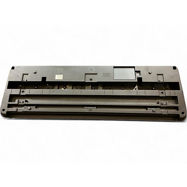 Used Yamaha PSRE203 Portable Keyboard